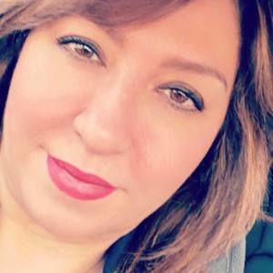 Meet your Posher, Azita